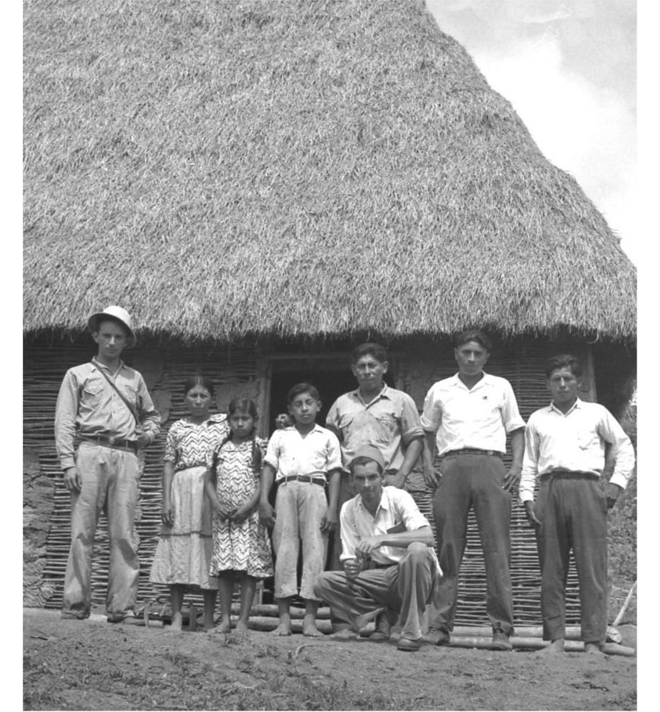 Boruca, familia y expedición, 1942